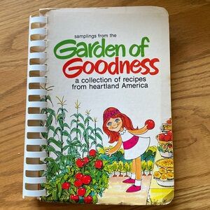 Vintage Shurfine Garden of Goodness Recipe Book